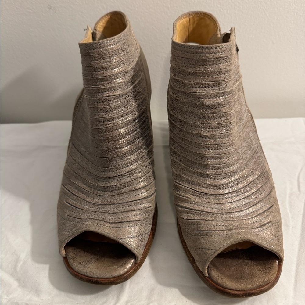 Paul Green Women's Metallic Peep-Toe Ankle Boots
